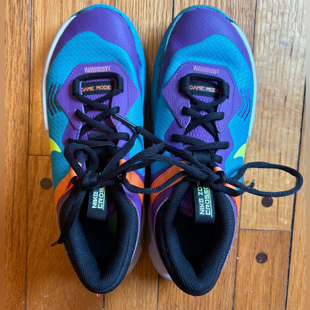 Nike(GS) Nike Air Zoom Crossover 'Green Blue Purple' Basketball Shoe - 4Y EUC